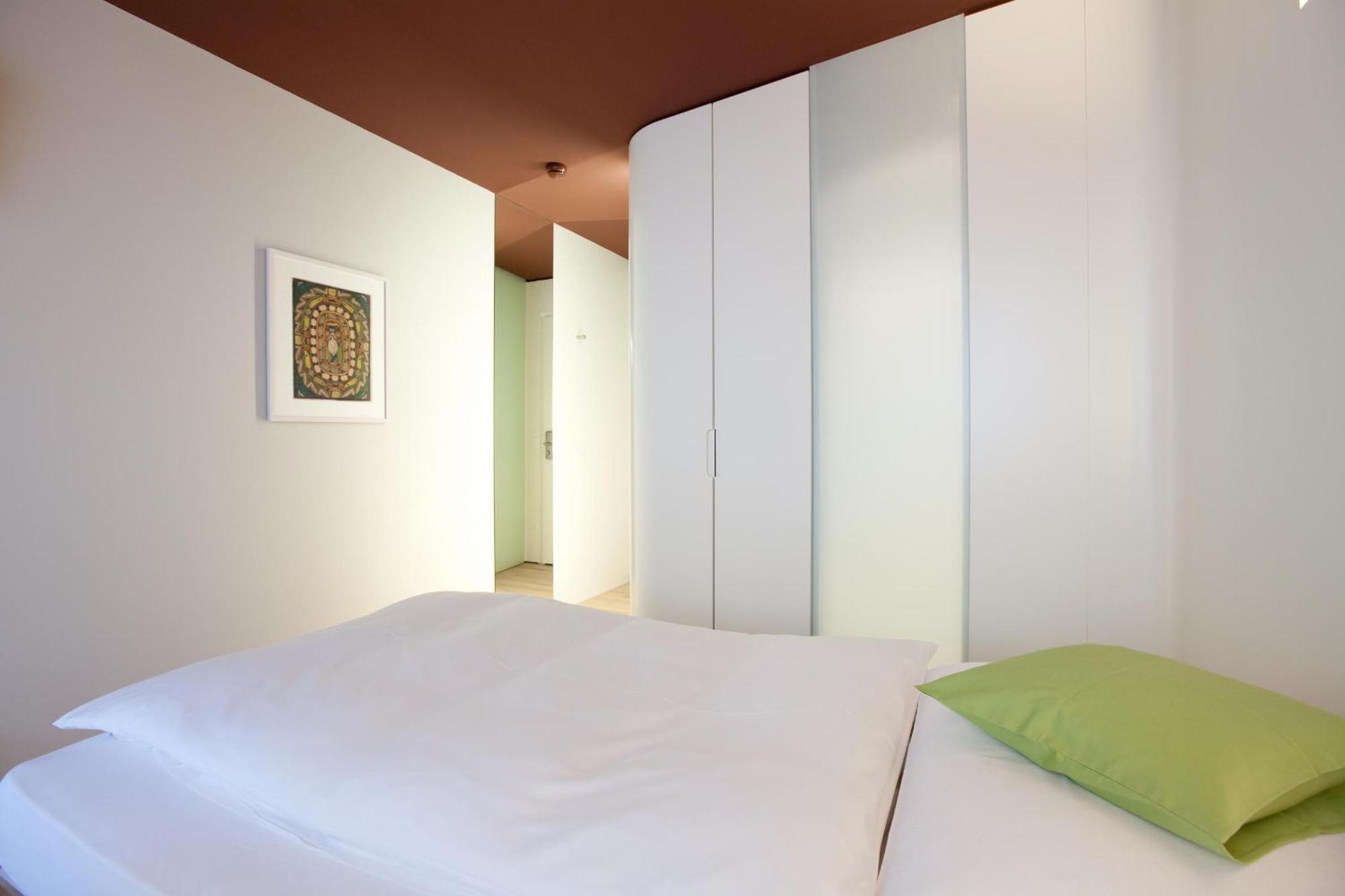Hotel Dom - Das Hotel Mit Dem Integrationskonzept เซนต์กาลเลิน ภายนอก รูปภาพ