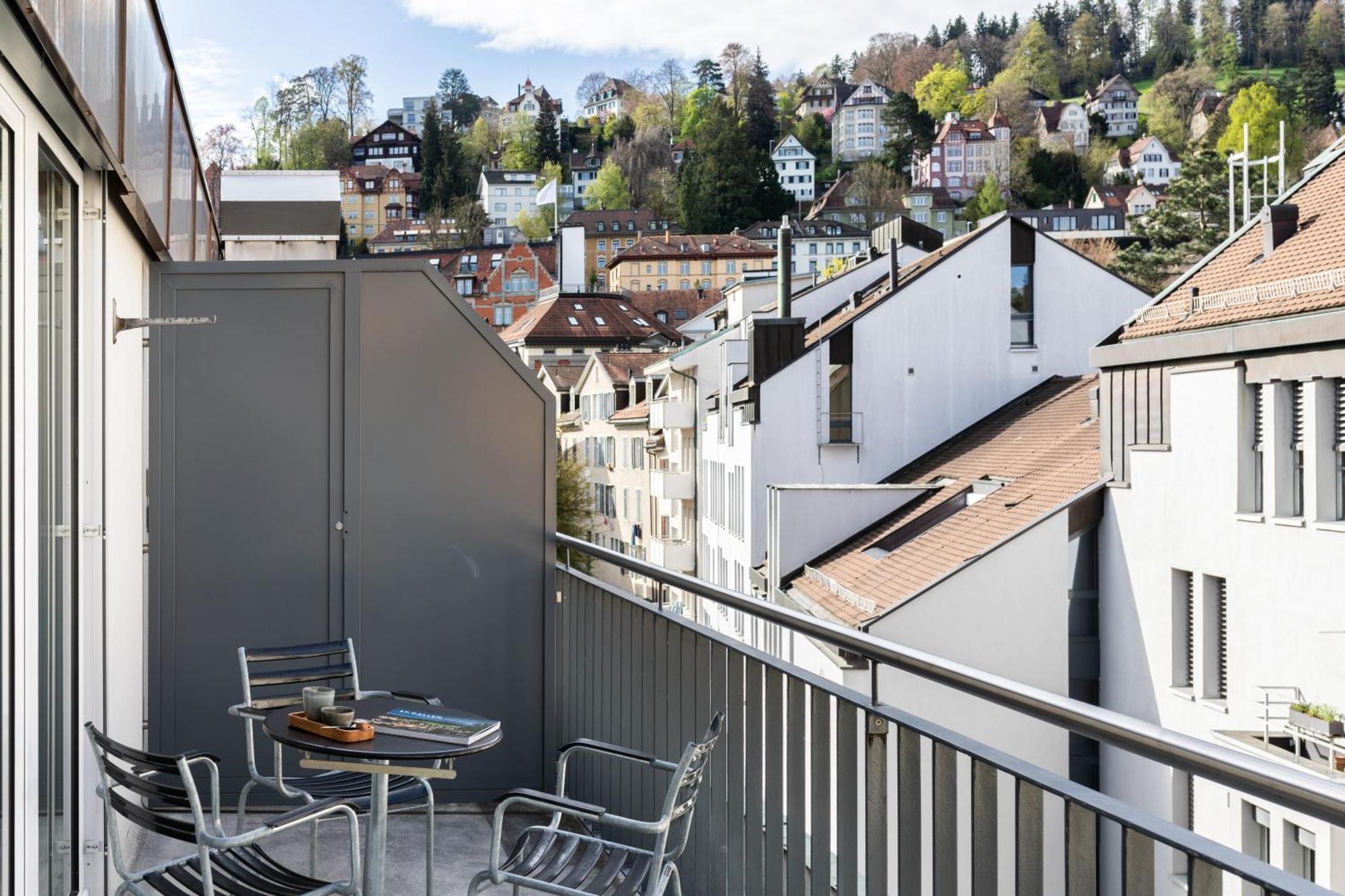 Hotel Dom - Das Hotel Mit Dem Integrationskonzept เซนต์กาลเลิน ภายนอก รูปภาพ