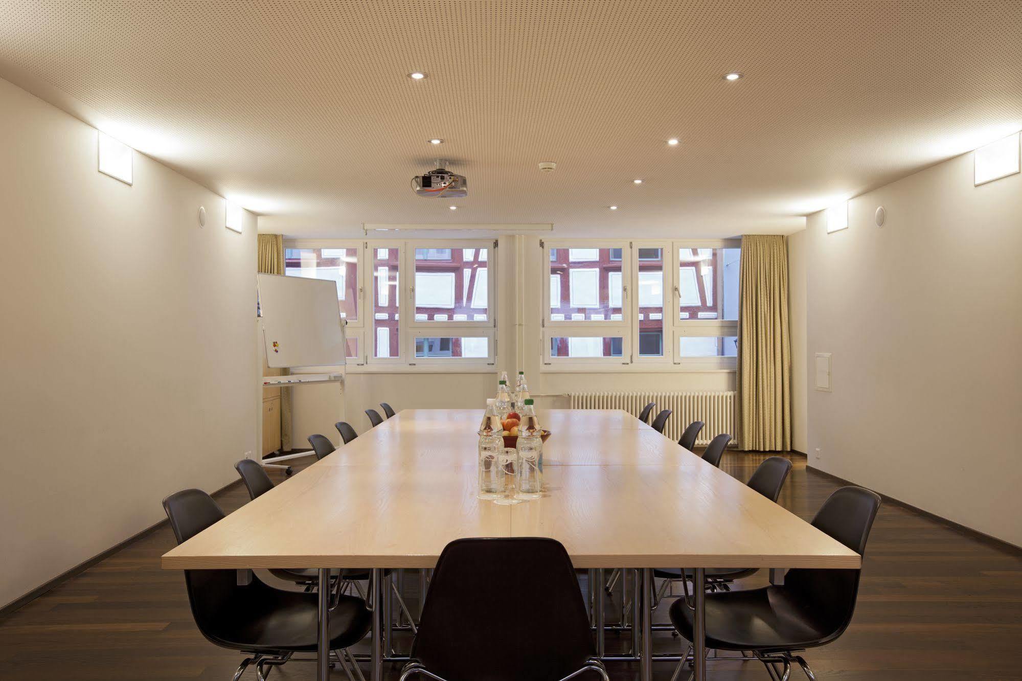 Hotel Dom - Das Hotel Mit Dem Integrationskonzept เซนต์กาลเลิน ภายนอก รูปภาพ